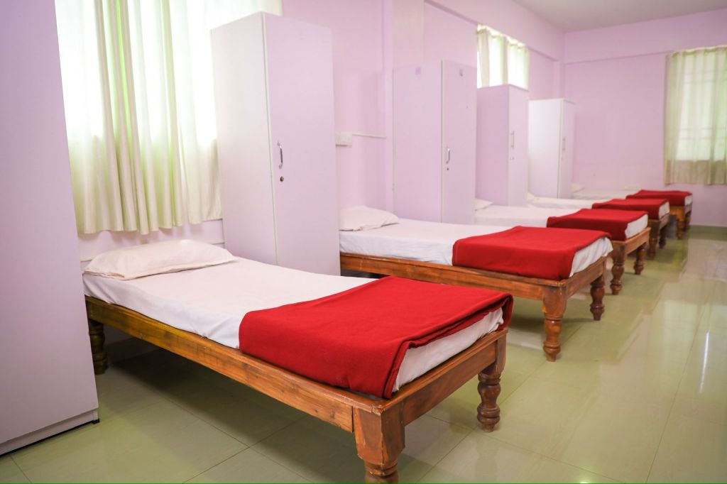 Hygienicdorms_slide1